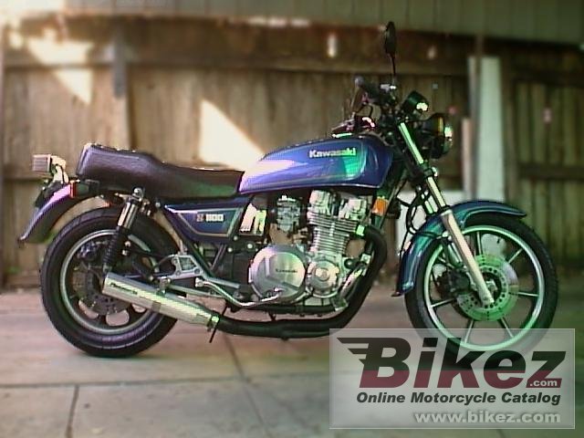 Big nymous user. z 1100 st picture and wallpaper from Bikez.com